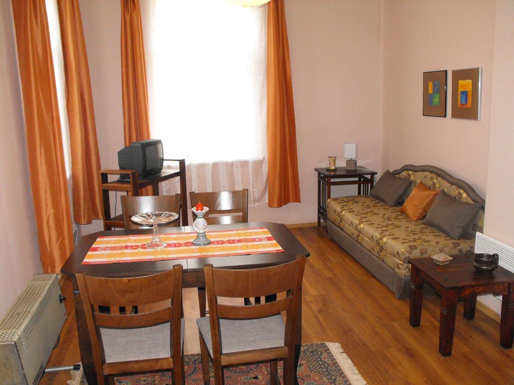 Julia Garden Apartment Burgas Exterior photo